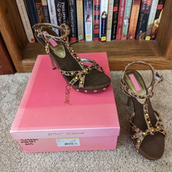 Betsey Johnson Shoes - 𝅺betsey Johnson Jacqueline cowhair leopard print stilleto sandal sz 8 nib